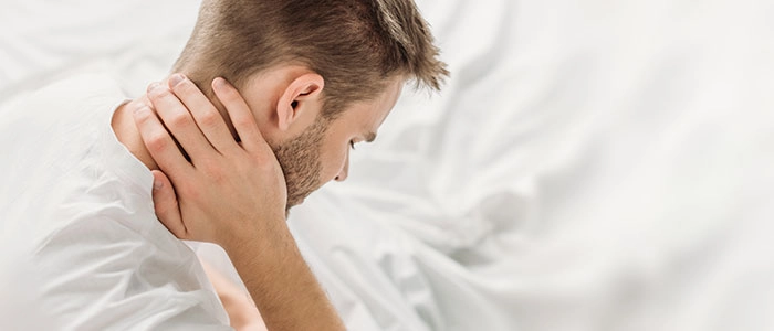 6 Signs of Whiplash
